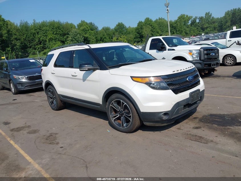 2015 FORD EXPLORER auction photo 1