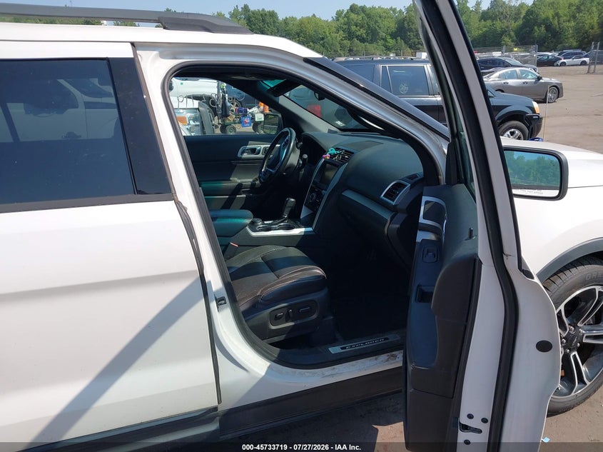 2015 FORD EXPLORER auction photo 5