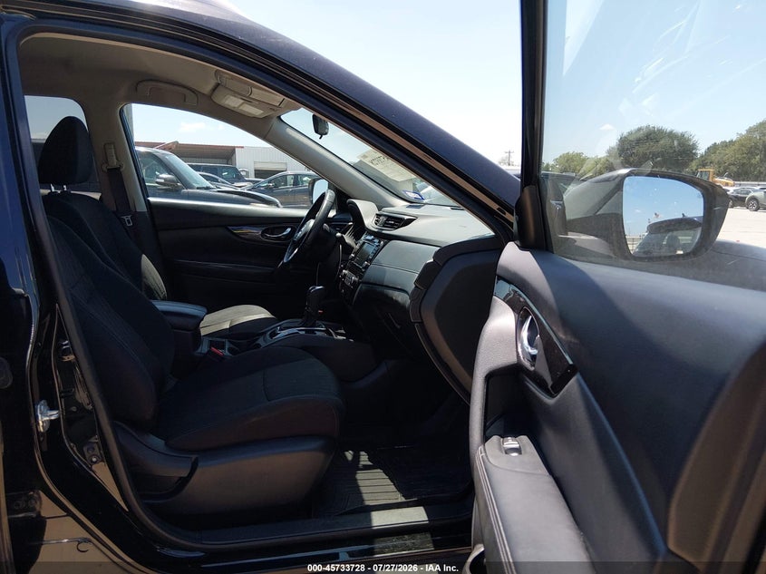 2018 NISSAN ROGUE auction photo 5