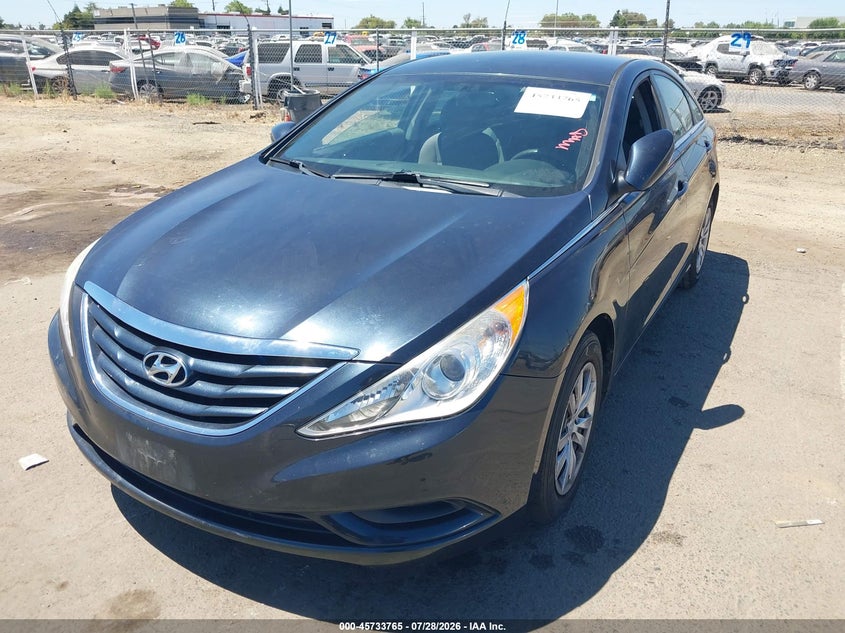 2013 Hyundai Sonata, Звичайний знос, IAAI, VIN 5NPEB4AC9DH572497 — фото 2