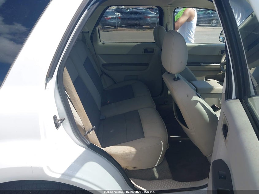 2008 FORD ESCAPE auction photo 8