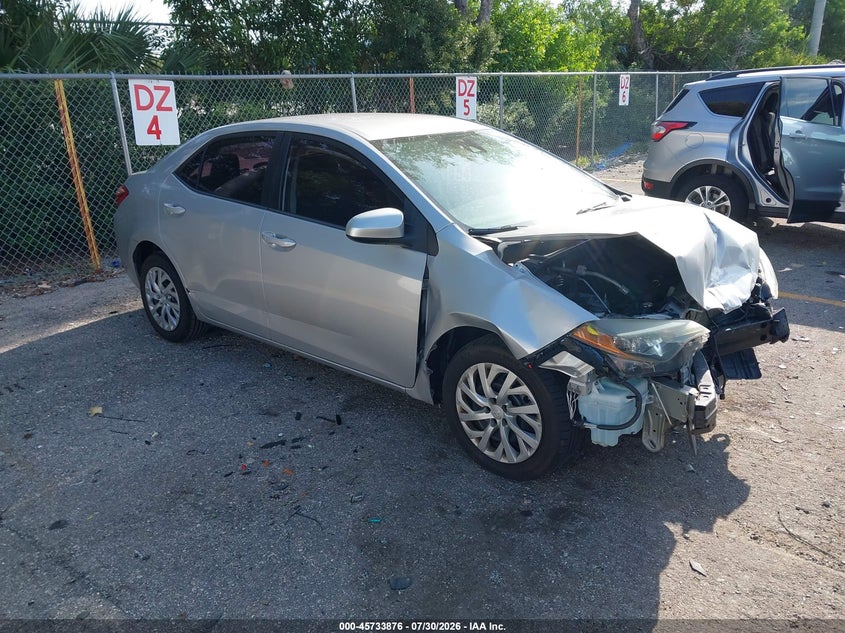 Vin: 5yfburhe3jp775515, lot: 46232575, toyota corolla le 2018 img_1