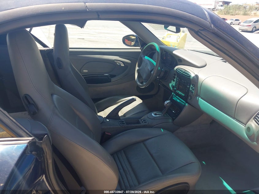 2000 PORSCHE 911 auction photo 5