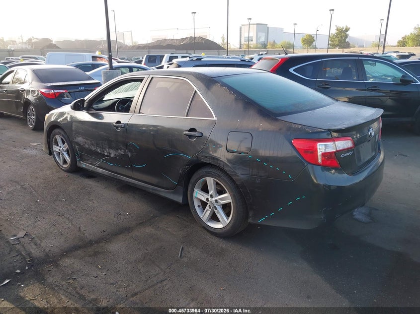 Vin: 4t1bf1fkxcu057708, lot: 46232663, toyota camry se 20123