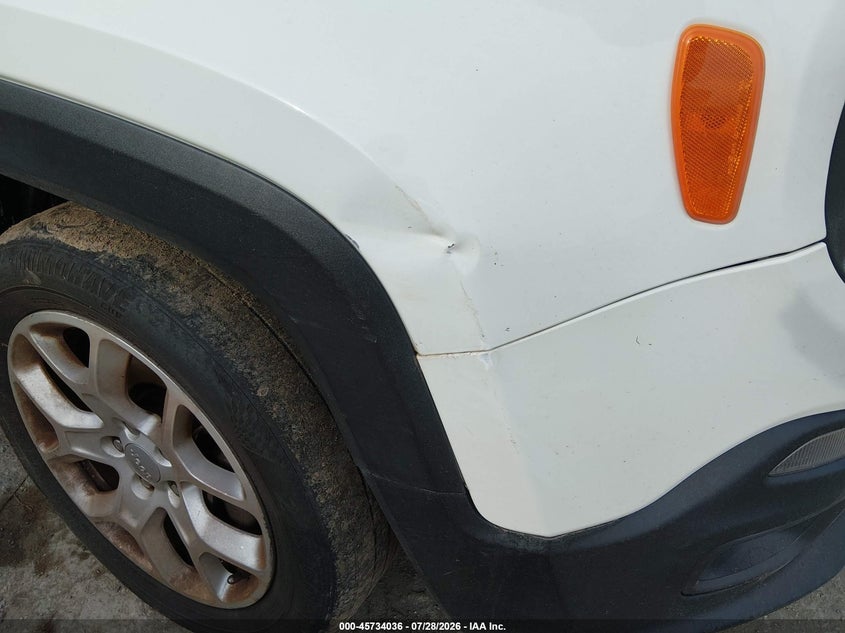 2017 JEEP RENEGADE auction photo 6