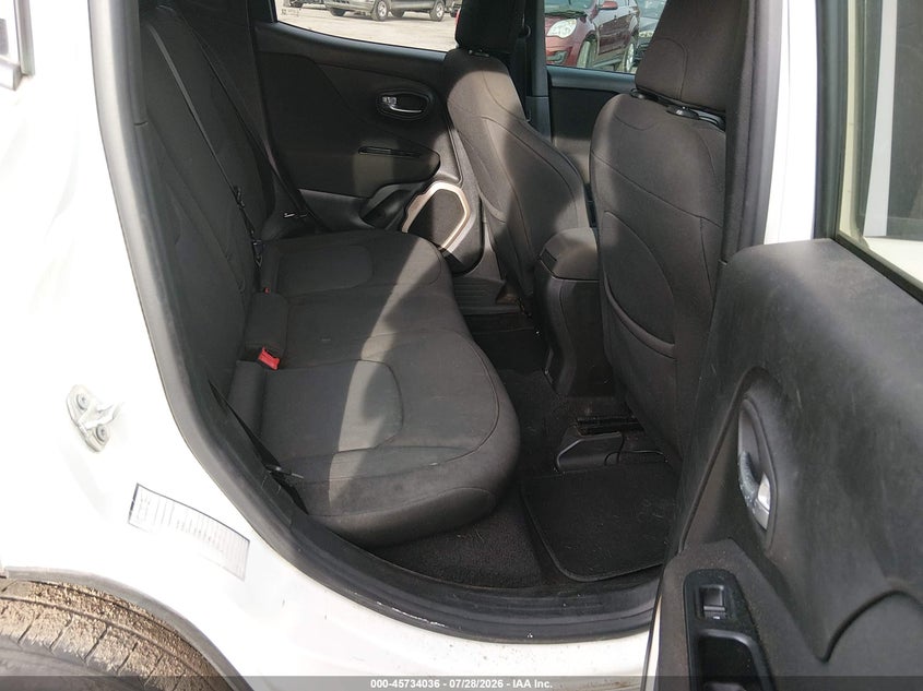 2017 JEEP RENEGADE auction photo 8