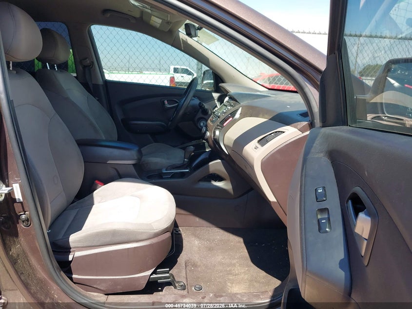 2014 HYUNDAI TUCSON auction photo 5