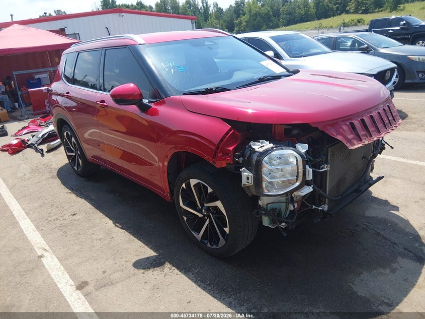 2023 MITSUBISHI OUTLANDER auction photo 1