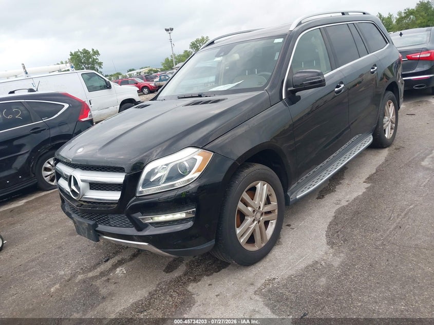 2015 MERCEDES-BENZ GL 450 auction photo 2