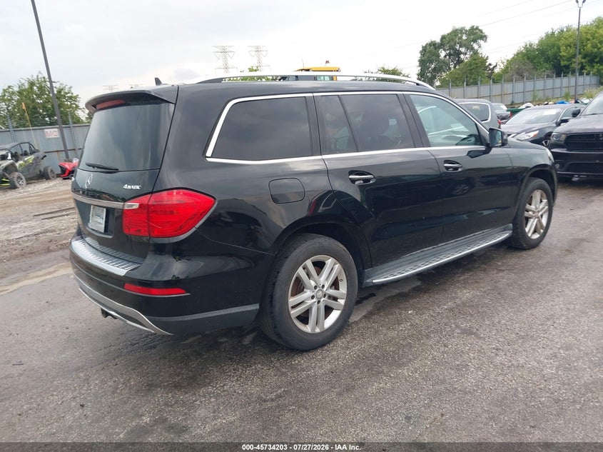 2015 MERCEDES-BENZ GL 450 auction photo 4