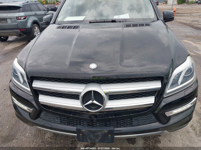 2015 MERCEDES-BENZ GL 450 auction photo 6