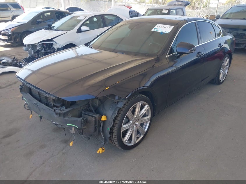 2017 Volvo S90, Front End, IAAI, VIN YV1A22MK0H1016009 — photo 2