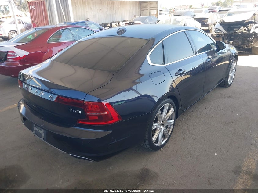 2017 VOLVO S90 auction photo 4