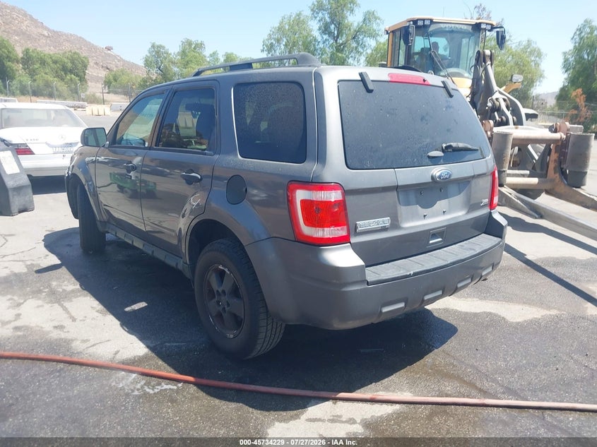 Vin: 1fmcu0dg5bka98843, lot: 46232928, ford escape xlt 20113
