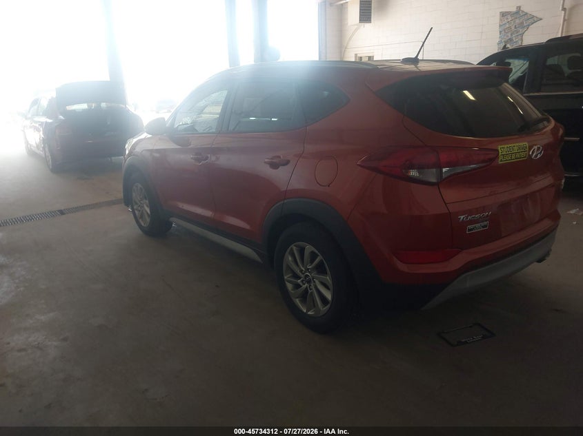 Vin: km8j3ca2xhu421933, lot: 46233011, hyundai tucson eco 20173