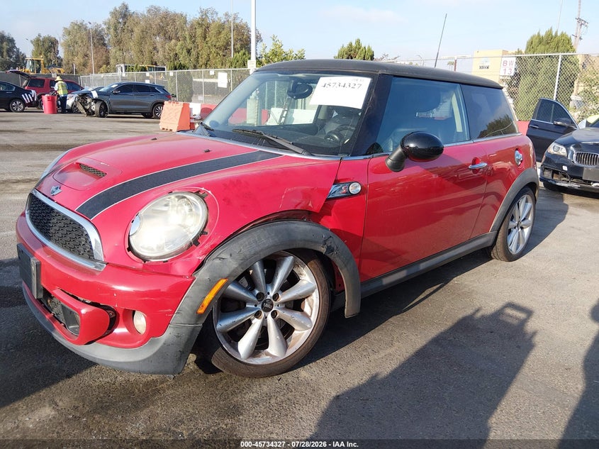 2011 MINI COOPER S auction photo 2