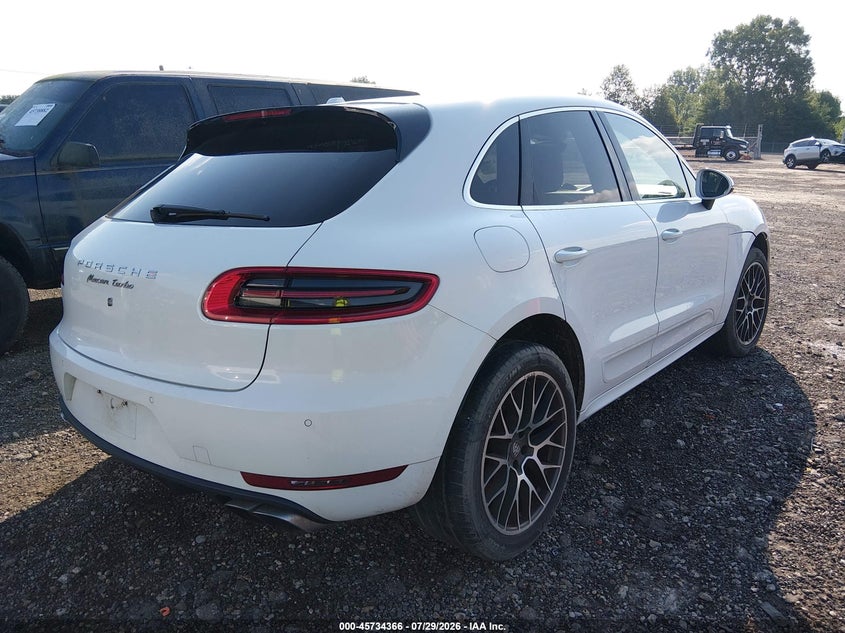 2015 PORSCHE MACAN auction photo 4