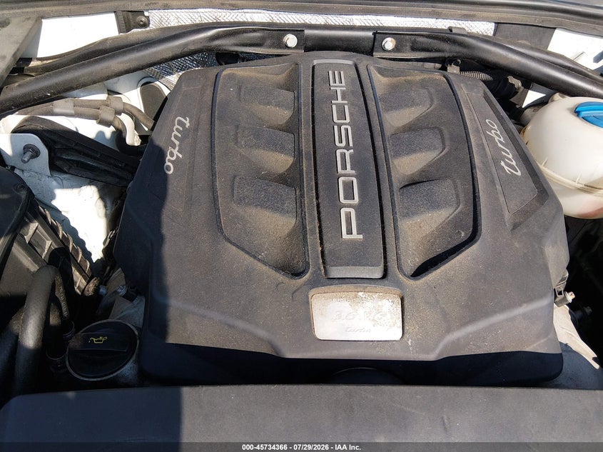 2015 PORSCHE MACAN auction photo 6