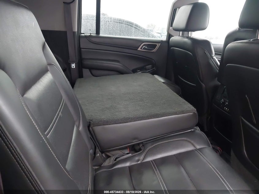 2015 GMC YUKON XL 1500 auction photo 8