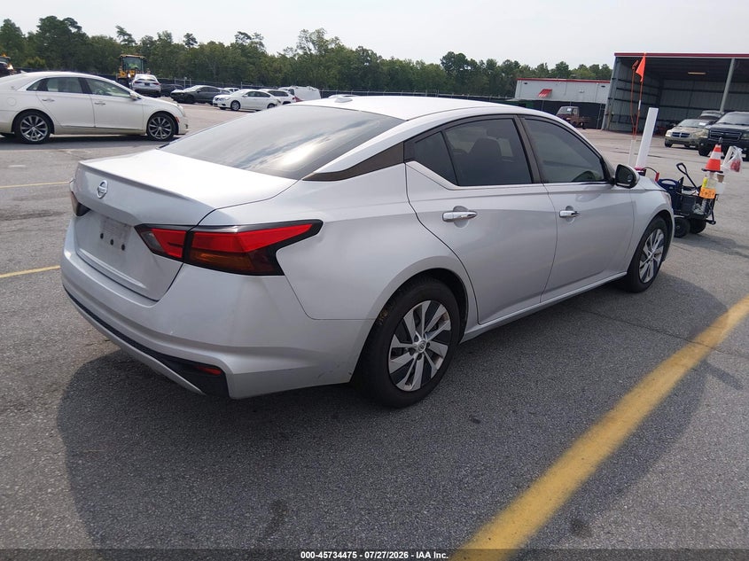 2020 NISSAN ALTIMA auction photo 4