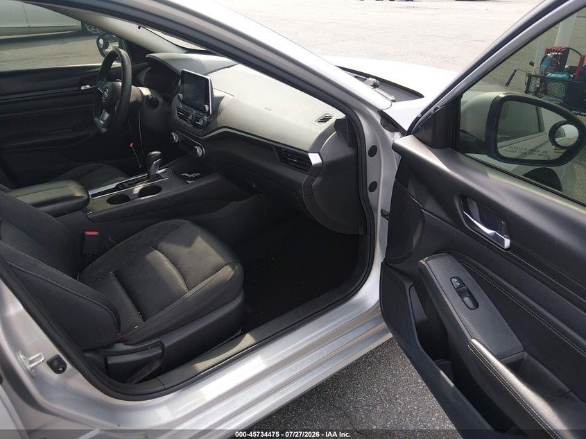 2020 NISSAN ALTIMA auction photo 5