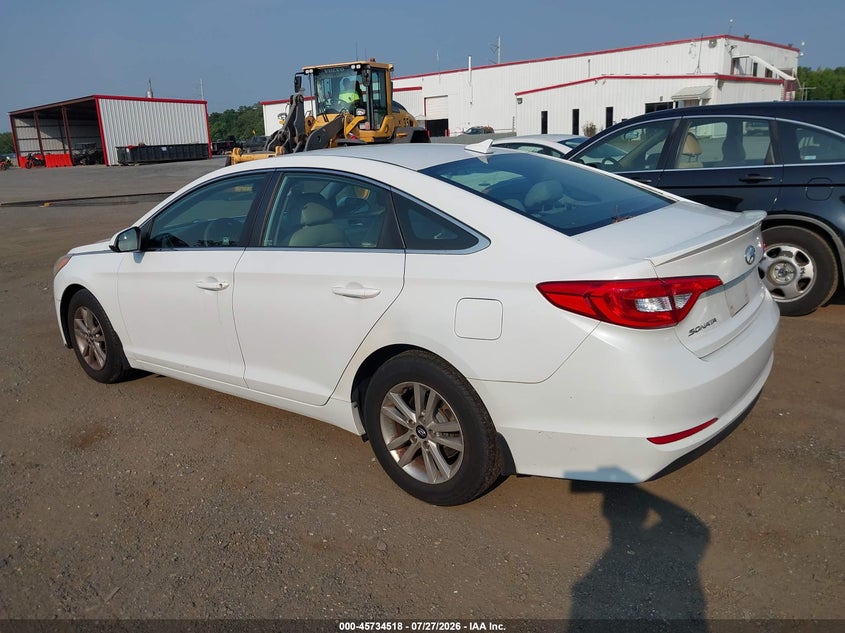2015 HYUNDAI SONATA auction photo 3