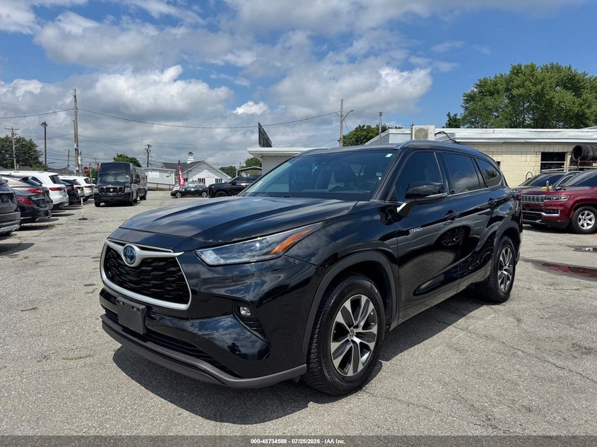 2021 TOYOTA HIGHLANDER auction photo 2