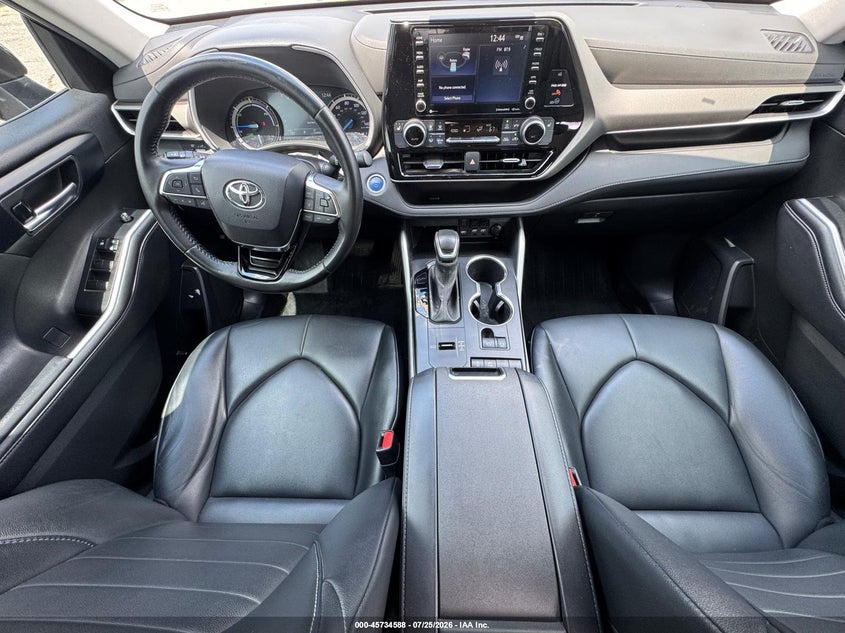 2021 TOYOTA HIGHLANDER auction photo 8
