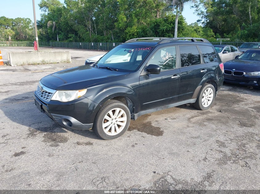 Vin: jf2shadc7dg414869, lot: 46233304, subaru forester 2.5x premium 20132