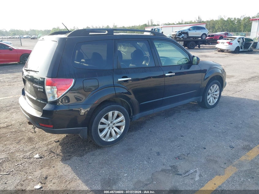 Vin: jf2shadc7dg414869, lot: 46233304, subaru forester 2.5x premium 20134