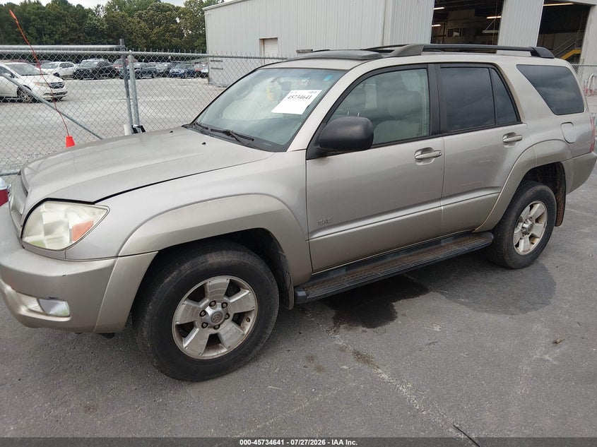 2004 TOYOTA 4RUNNER auction photo 2