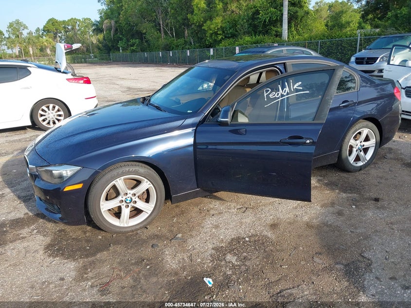 2013 BMW 328I auction photo 6