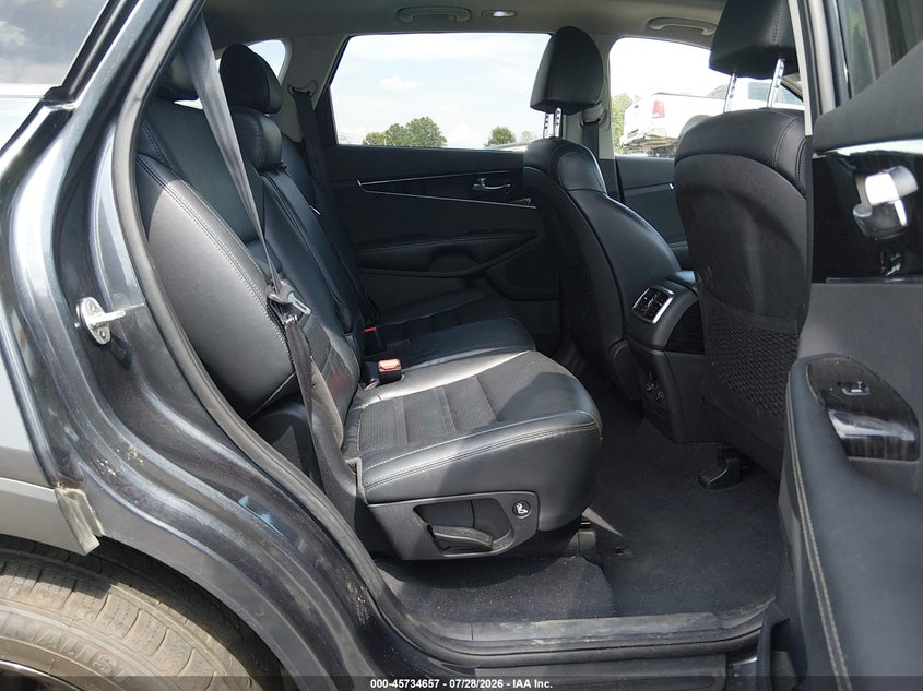 2020 KIA SORENTO auction photo 8
