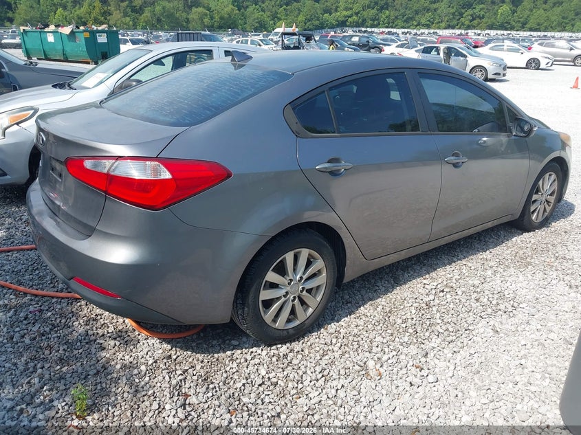2016 KIA FORTE auction photo 4
