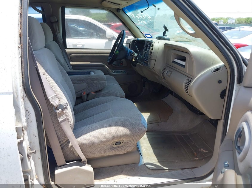 1999 CHEVROLET C/K 3500 auction photo 5