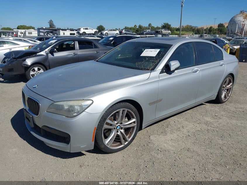 2013 BMW 740I auction photo 2
