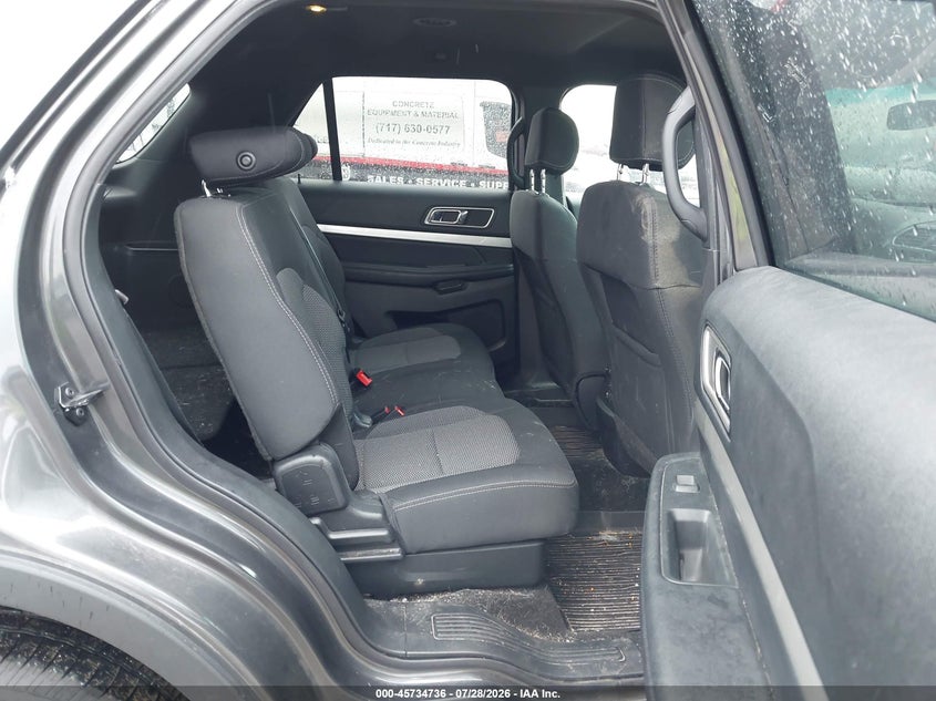2017 FORD EXPLORER auction photo 8