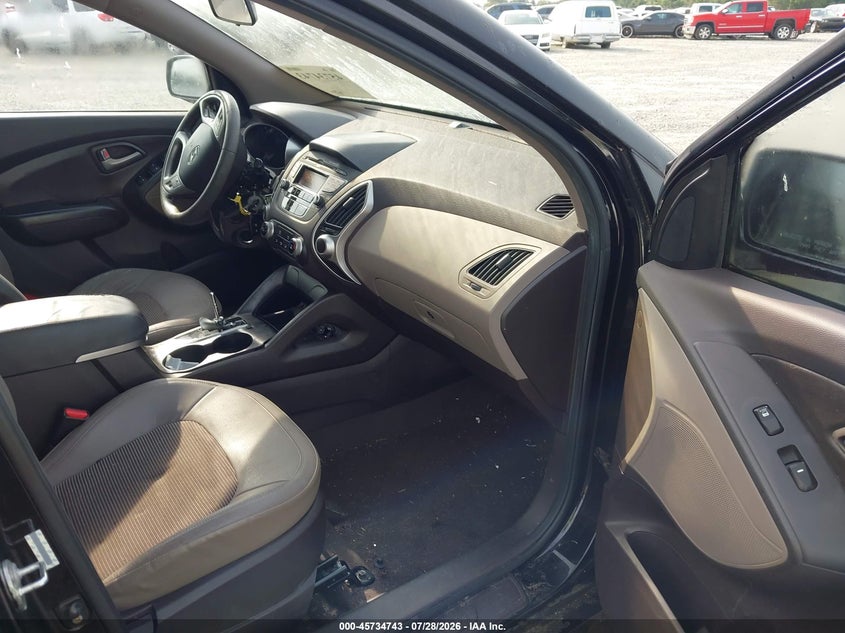 2011 HYUNDAI TUCSON auction photo 5
