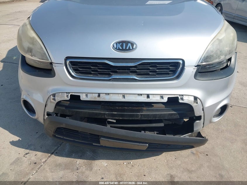 2012 KIA SOUL auction photo 6