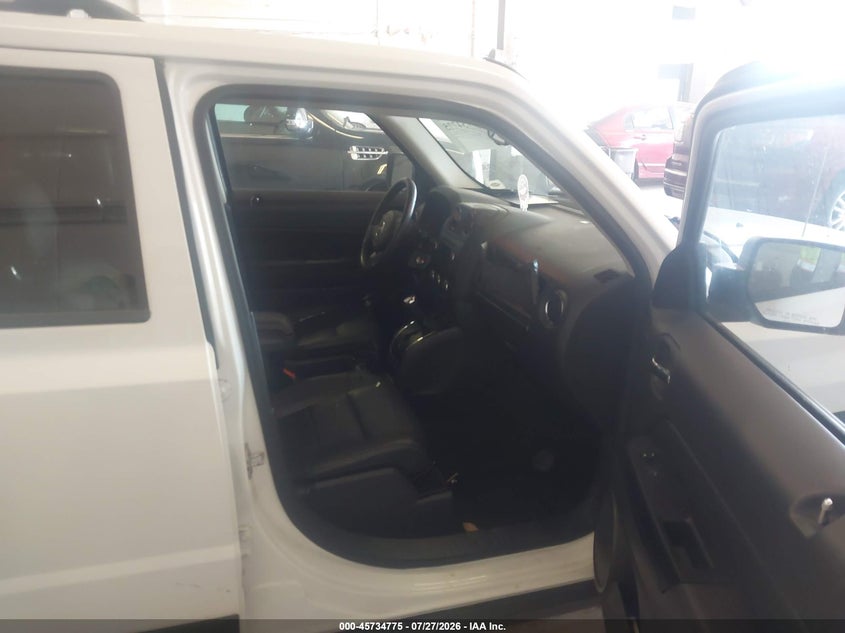2017 JEEP PATRIOT auction photo 5