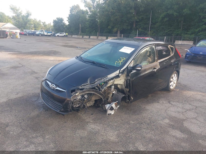 Vin: kmhcu5aexdu065330, lot: 46233480, hyundai accent se 20132