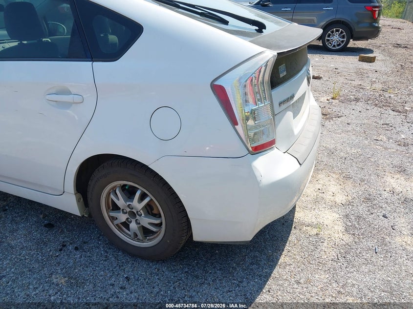 2010 TOYOTA PRIUS auction photo 6