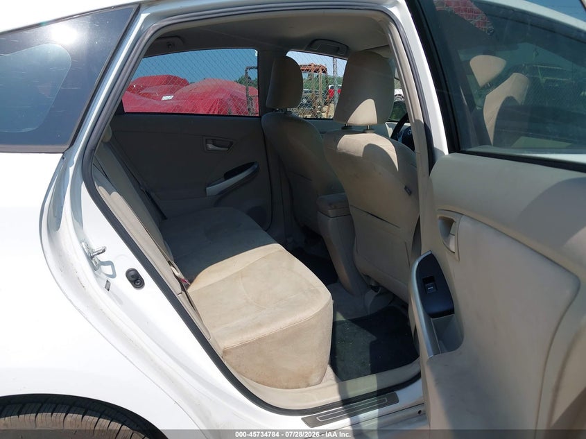 2010 TOYOTA PRIUS auction photo 8