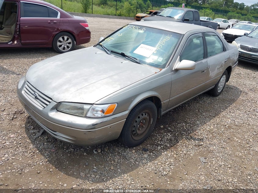 1997 Toyota Camry, Звичайний знос, IAAI, VIN 4T1BG22K1VU088499 — фото 2