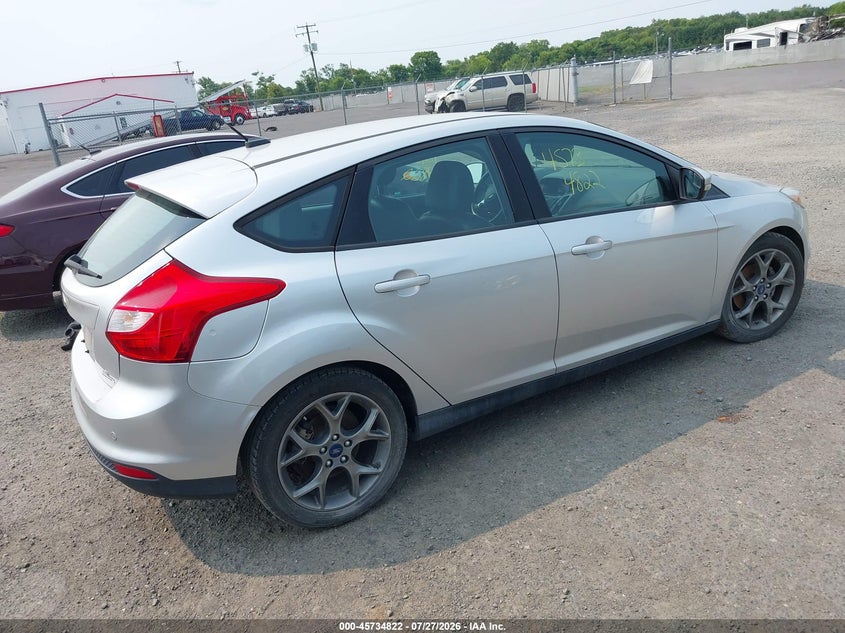 2014 FORD FOCUS auction photo 4