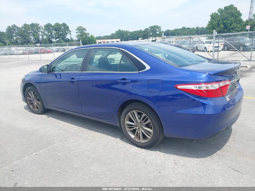 2015 TOYOTA CAMRY auction photo 3