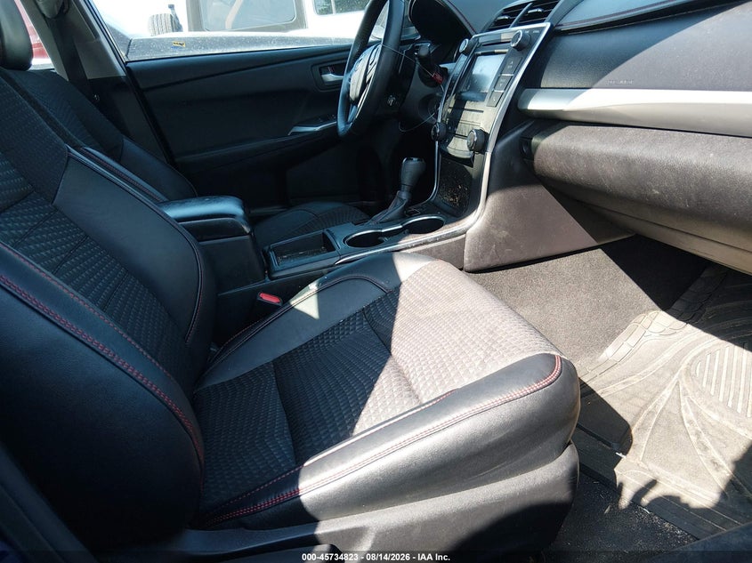 2015 TOYOTA CAMRY auction photo 5