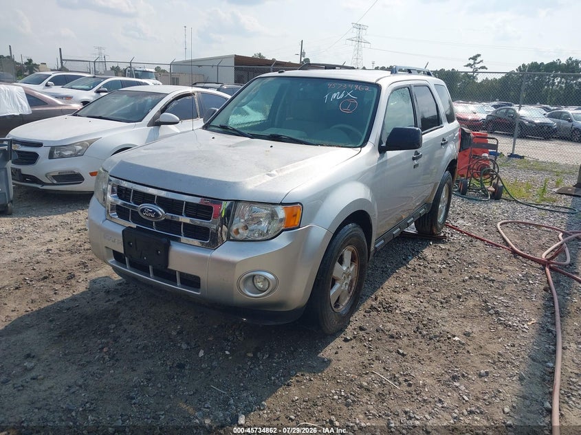 2012 Ford Escape, Normal Wear & Tear, IAAI, VIN 1FMCU9D77CKC09818 — photo 2