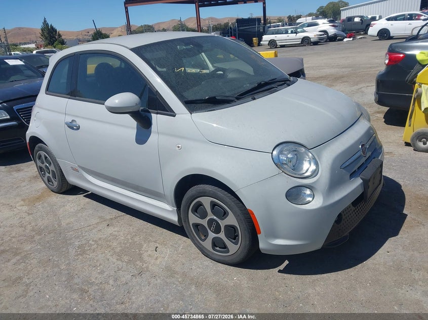 2016 FIAT 500E auction photo 1