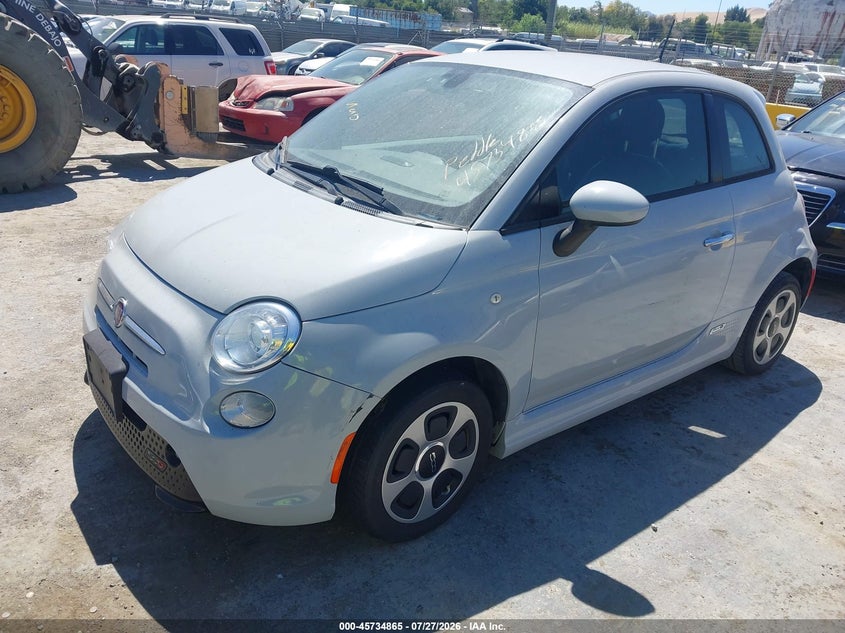 2016 FIAT 500E auction photo 2